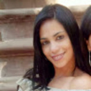 Meet your Posher, Raquel